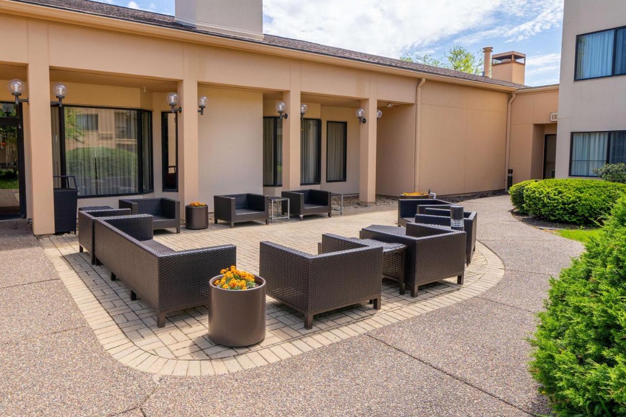 Sonesta Select Bettendorf Exterior foto